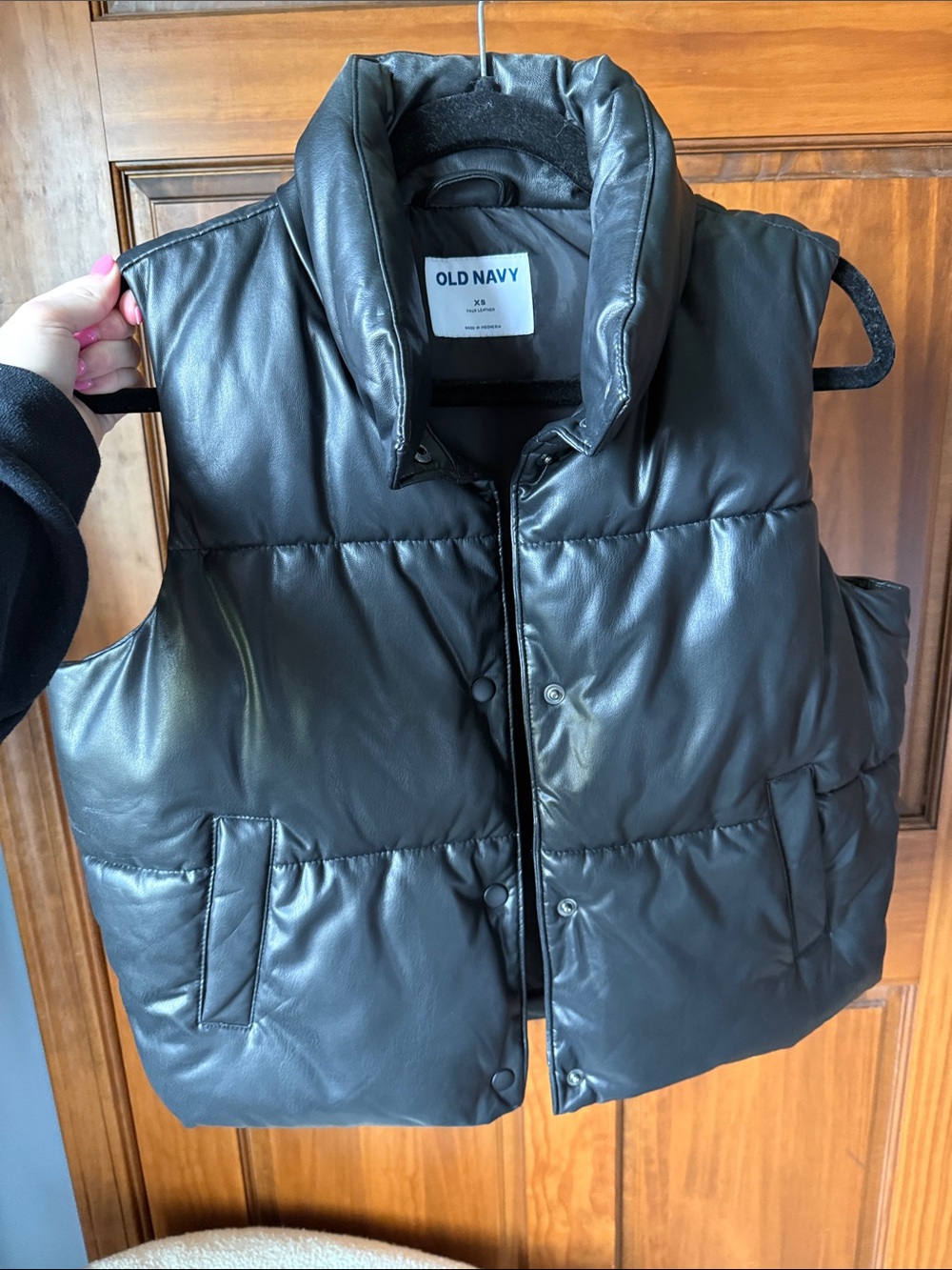 Old Navy Black Quilted Faux-Leather Puffer Vest